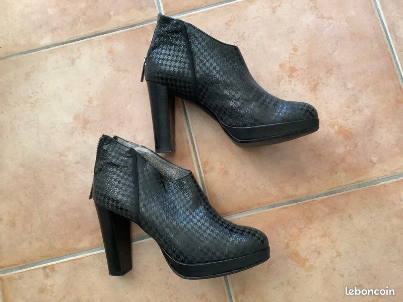 Bottines en cuir noir et gris One Step Chaussures
