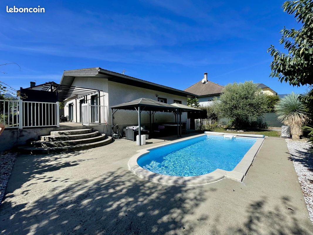 Maison 4 pièces 142 m² · à Chambéry · 142 m² · 595 000 €