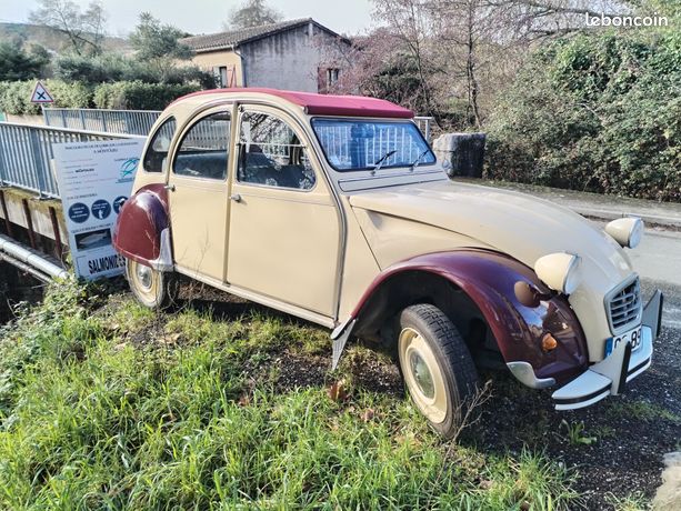 2 CV Corgi Dolly échelle 1/36 - Occasion Très Proche Du Neuf En Boîte