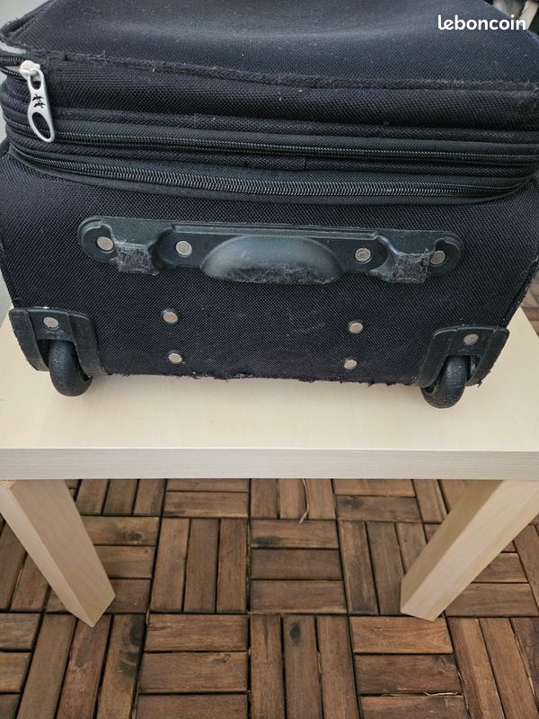 Valise noir pratique extensible (image 12)