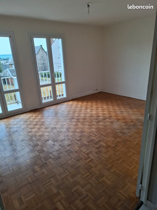 Appartement 4 pièces 79 m² · à Guéret · 79 m² · 610 €