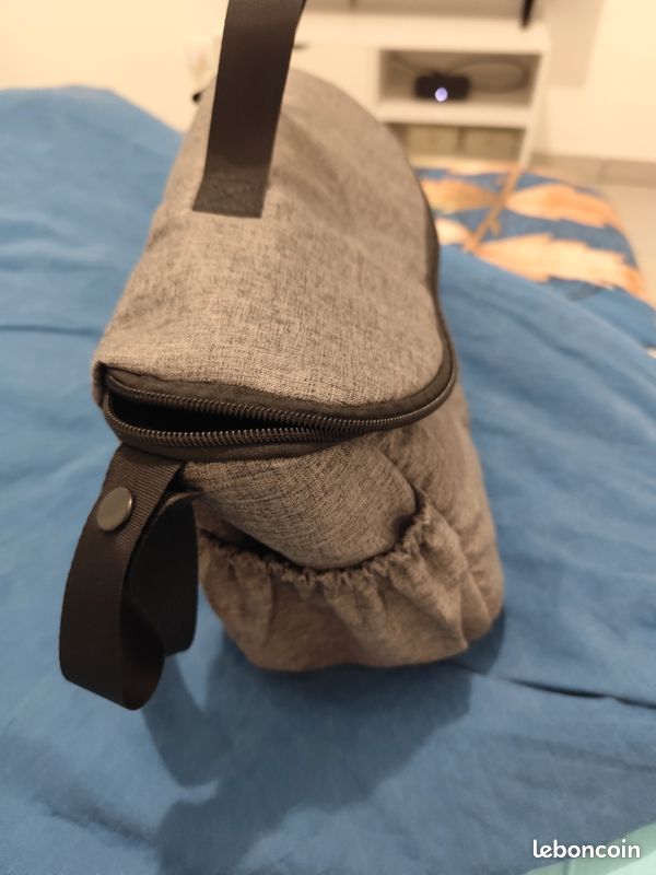 Je vend le sac as langer pour chat (image 2)