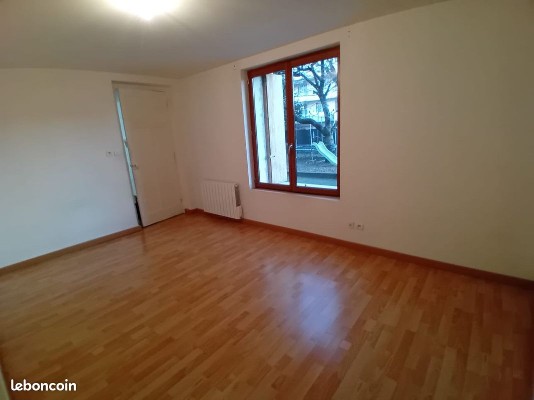 Appartement a louer vaulx-en-velin - 3 pièce(s) - 62 m2 - Surfyn