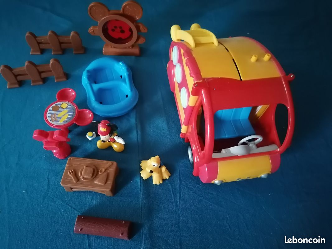 Vends camping-car mickey Jeux Jouets