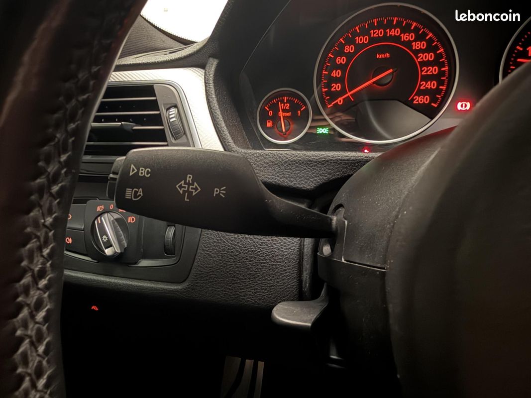 BMW SERIE 3 F30 LCI 330d 258ch M SPORT BVA8 | TOIT OUVRANT | SIÈGE CHAUFFANT (image 22)