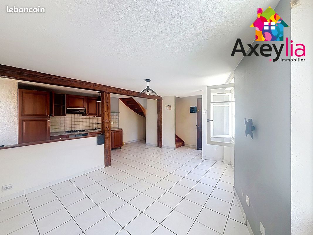 Maison 3 pièces 70 m² à Ambierle