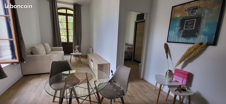 Appartement de type 2 à Eyguières