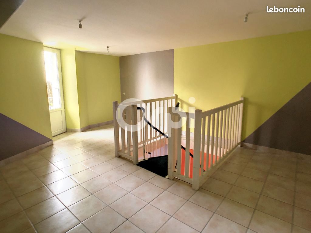 Appartement 2 pièces 46 m² - Sainte-Féréole 19270 (image 3)