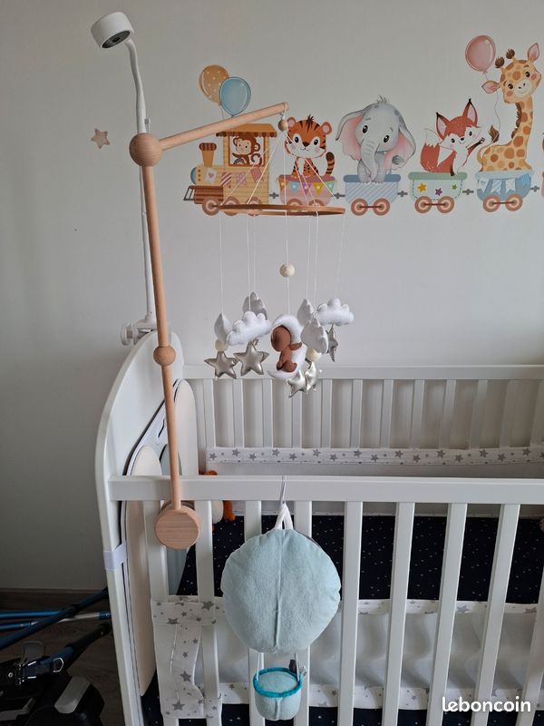 Mobile pour lit bébé (image 2)