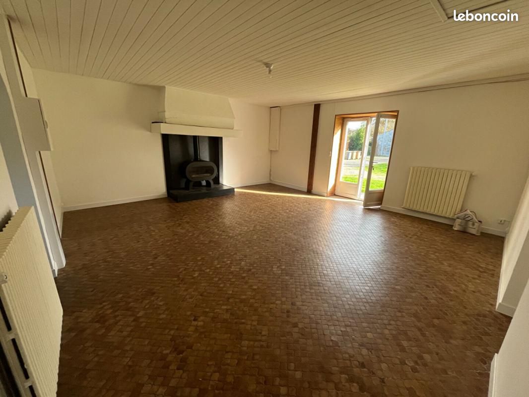 Maison 4 pièces 98 m² · à Sainte-Foy · 98 m² · 910 €/mois