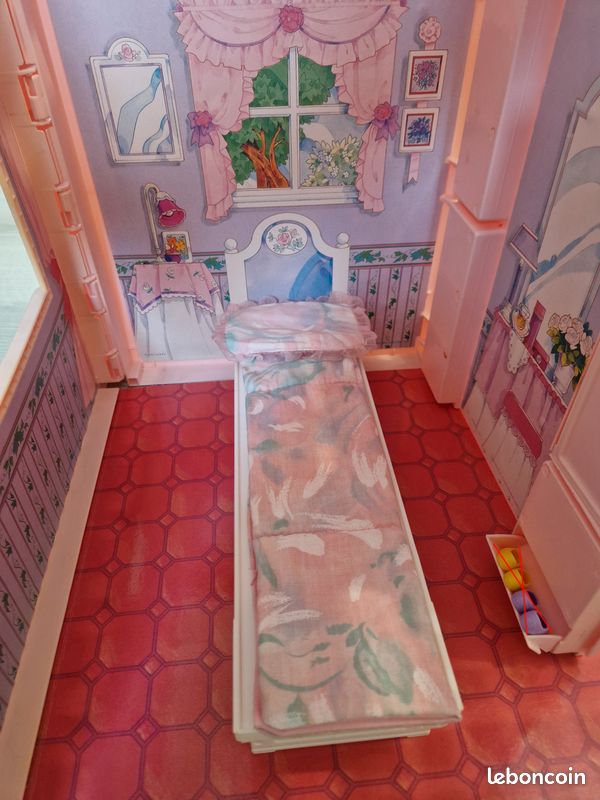 Barbie Magic House Fold'n Fun House Casa Villa magique