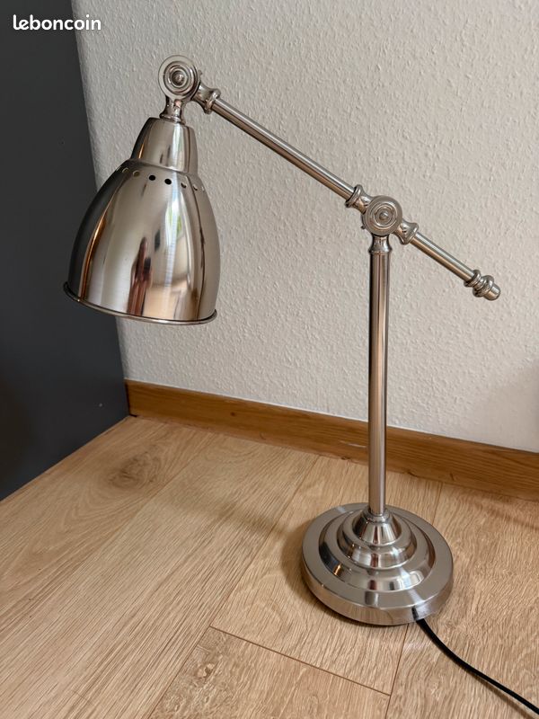 Lampe de chambre/bureau Ikea (image 1)