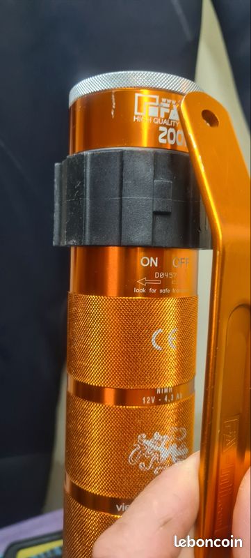 Fa & Mi EVO 40 Lampe / phare de plongée - Fa & Mi (prix garanti le plus bas) matériel de plongée - Plongée sous-marine
