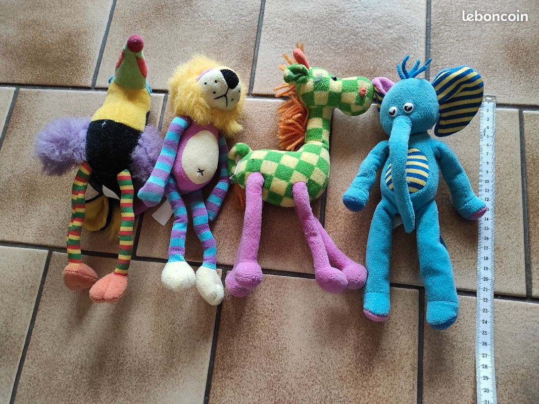 Lot de 4 animaux en peluche (image 2)