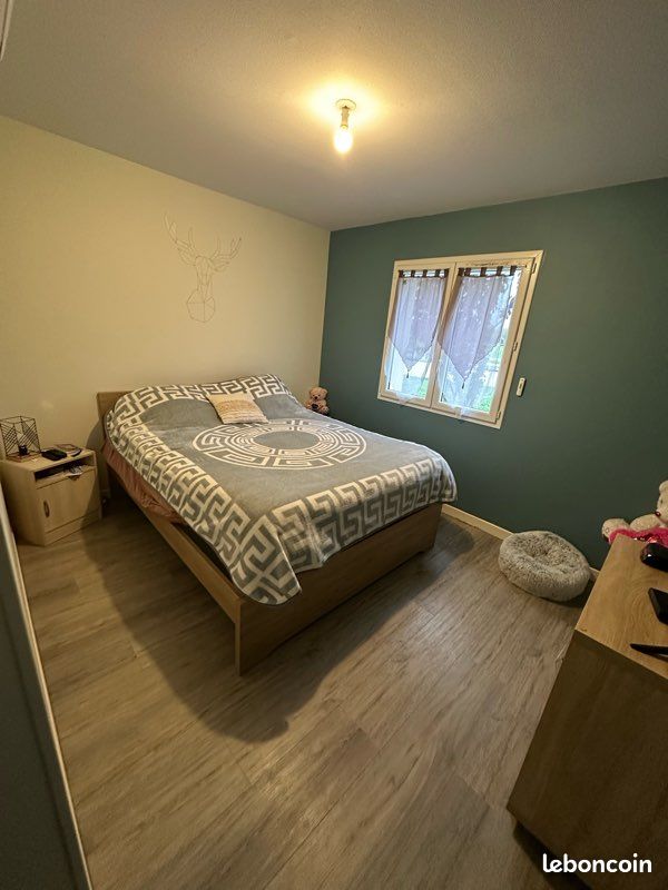 Maison 5 pièces 115 m² · à Chaussenac · 115 m² · 180 000 €