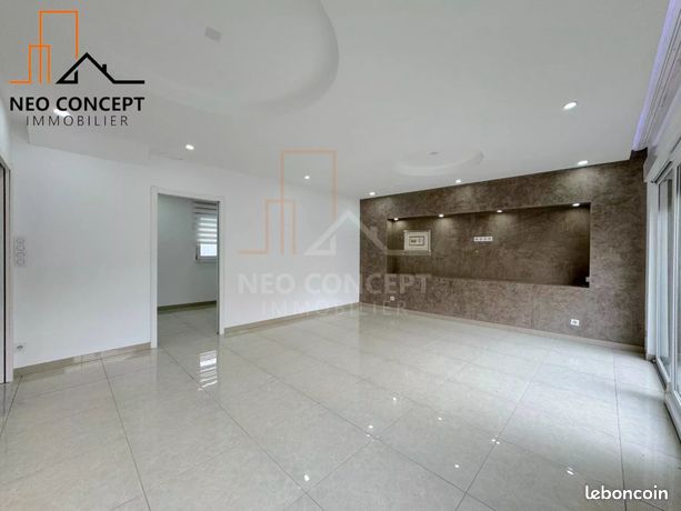 https://img.leboncoin.fr/api/v1/lbcpb1/images/a7/10/21/a71021cef87d1aeec8b5c2aca5b9feb91fe166a0.jpg?rule=ad-image