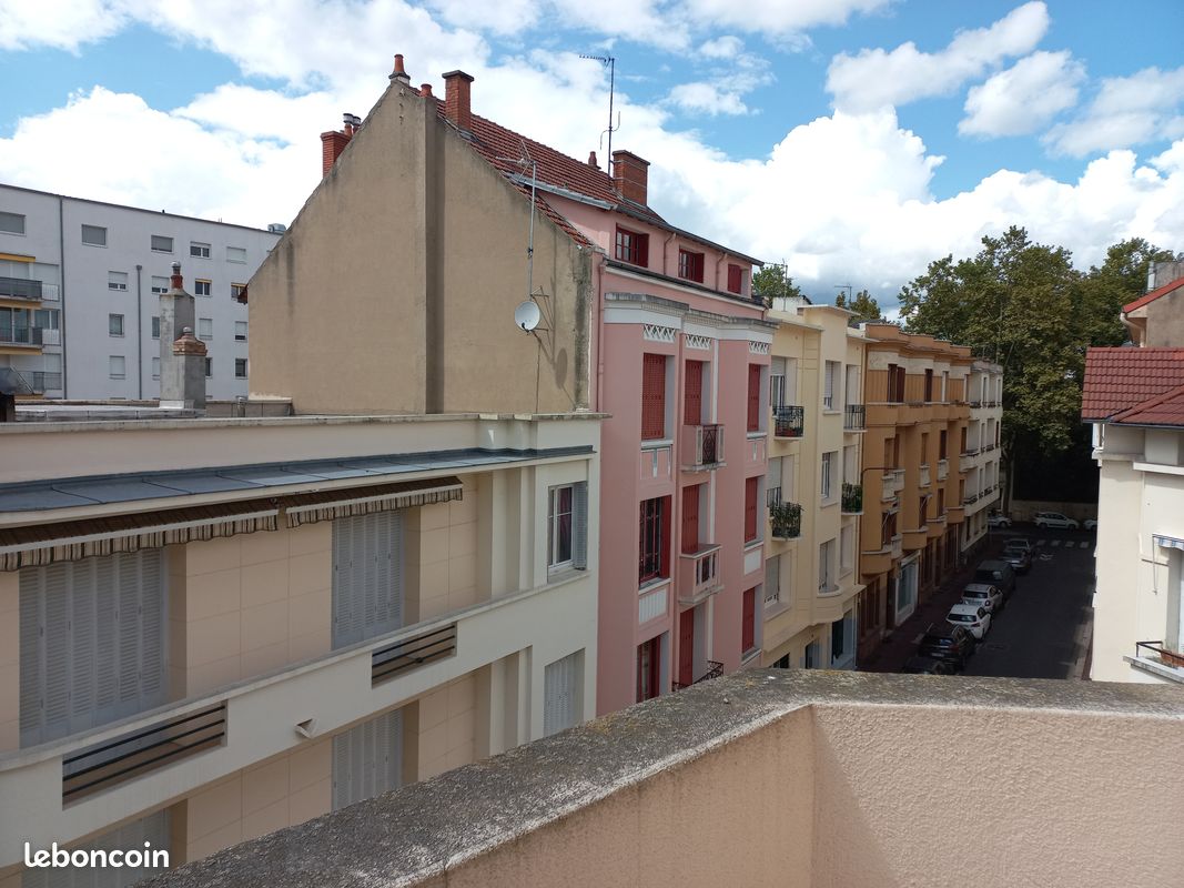 Appartement a louer vichy - 2 pièce(s) - 35 m2 - Surfyn