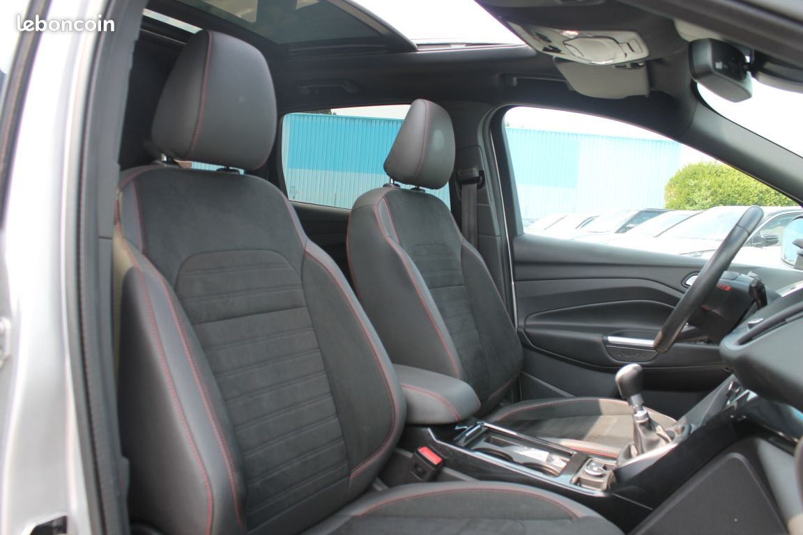 Ford Kuga 2.0 TDCi 150 SetS 4x2 BVM6 ST-Line (image 11)