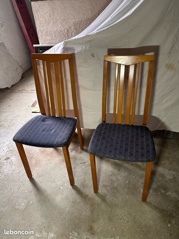 Lot de 3 chaises (image 1)