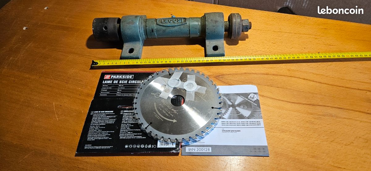 Arbre Pour Scie Circulaire - Filetage à Droite 30 Mm - Longueur 400 Mm - Avec 2 Poulies Et Roulements UCP 207 - Acier Chromé CNC