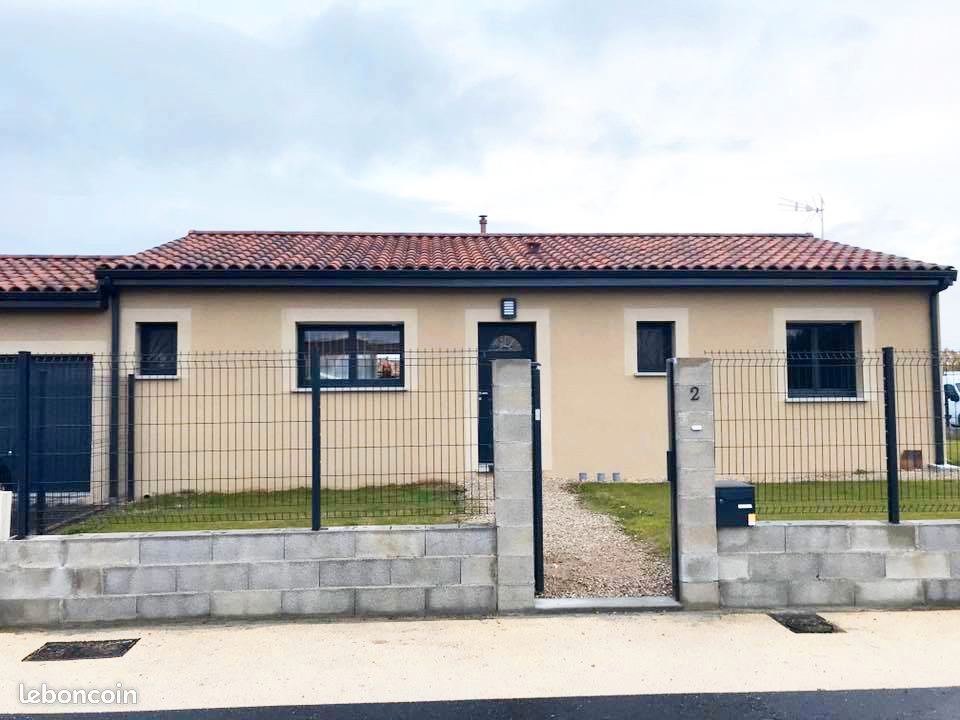Maison 5 pièces 100 m² · à Saint-Ciers-sur-Gironde · 100 m² · 900 €/mois