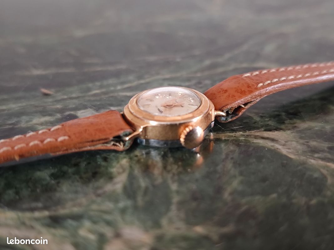 Montre Lip femme automatique métal doré | MATY