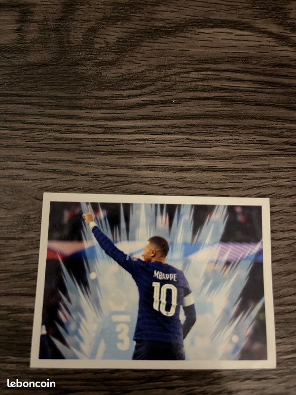 Autocollant Kylian Mbappé N°26 – Panini – Au Plus Près Des Bleus Intermarché 2020