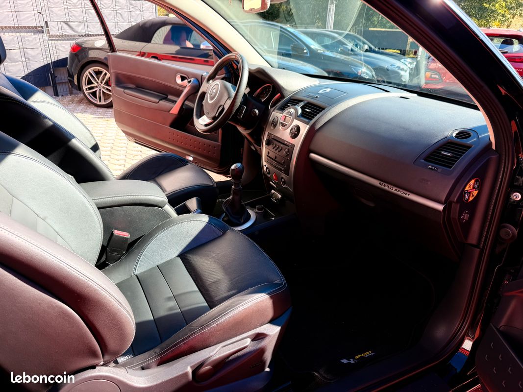 Renault mégane 2 rs 225 ch – seulement 55 300 km – état exceptionnel – historique complet (image 10)