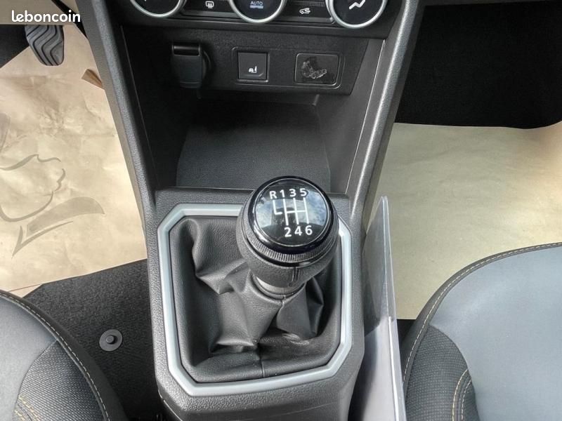 Dacia Sandero 1.0 TCe 90ch Stepway Extreme -24 (image 16)