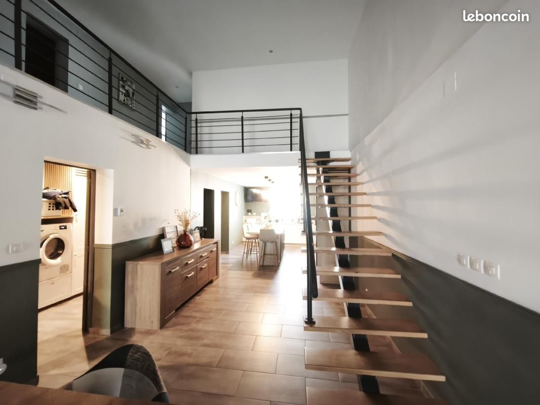 Maison 6 pièces 230 m² · à Dieulouard · 230 m² · 292 000 €