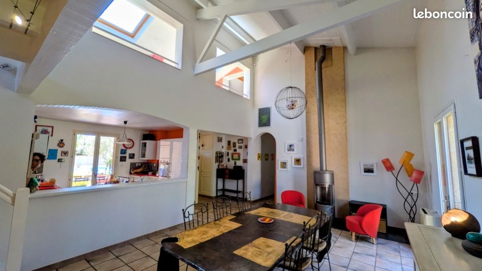 Maison 7 pièces 178 m² · à Bruguières · 178 m² · 439 500 €