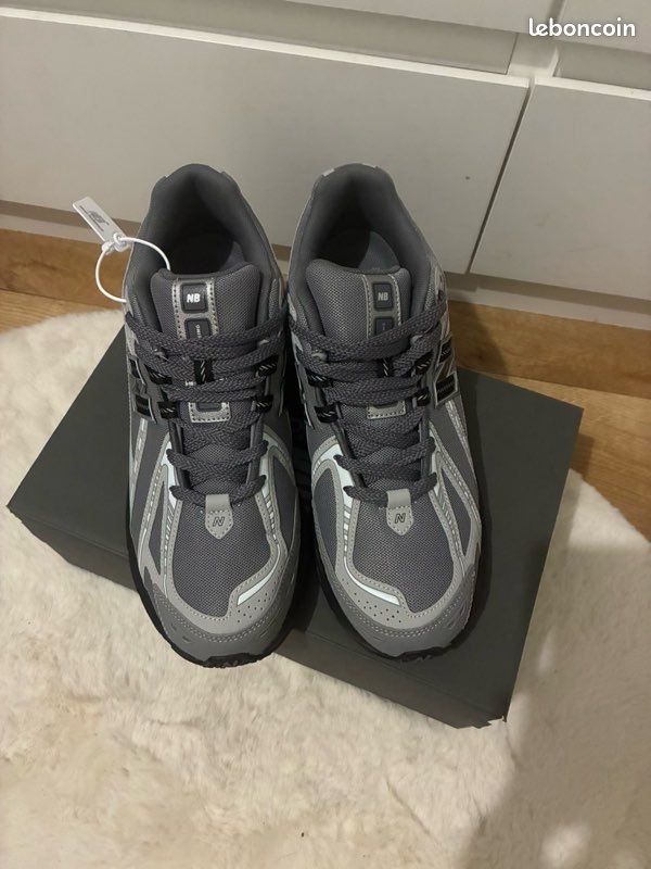 New balance (image 3)