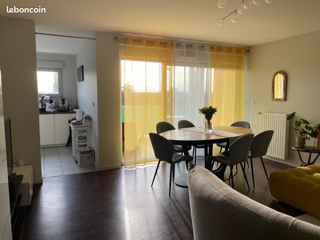Appartement 3 pièces 75 m² · à L'Isle-Jourdain · 75 m² · 875 €