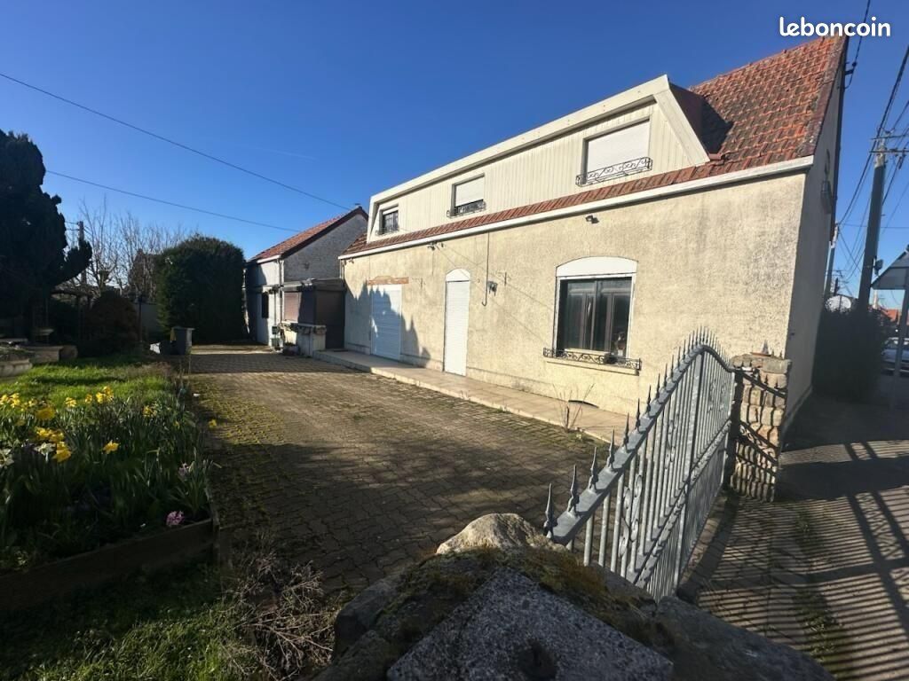 Maison 5 pièces 103 m² · à Boursies · 103 m² · 104 500 €