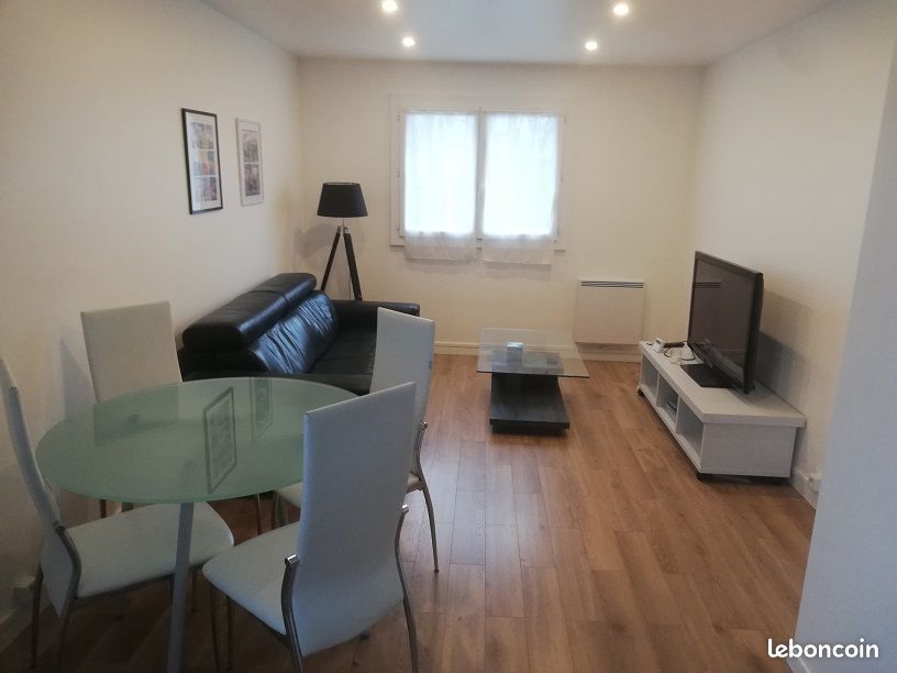 Appartement 2 pièces 43 m² · à Fontaine · 43 m² · 650 €/mois