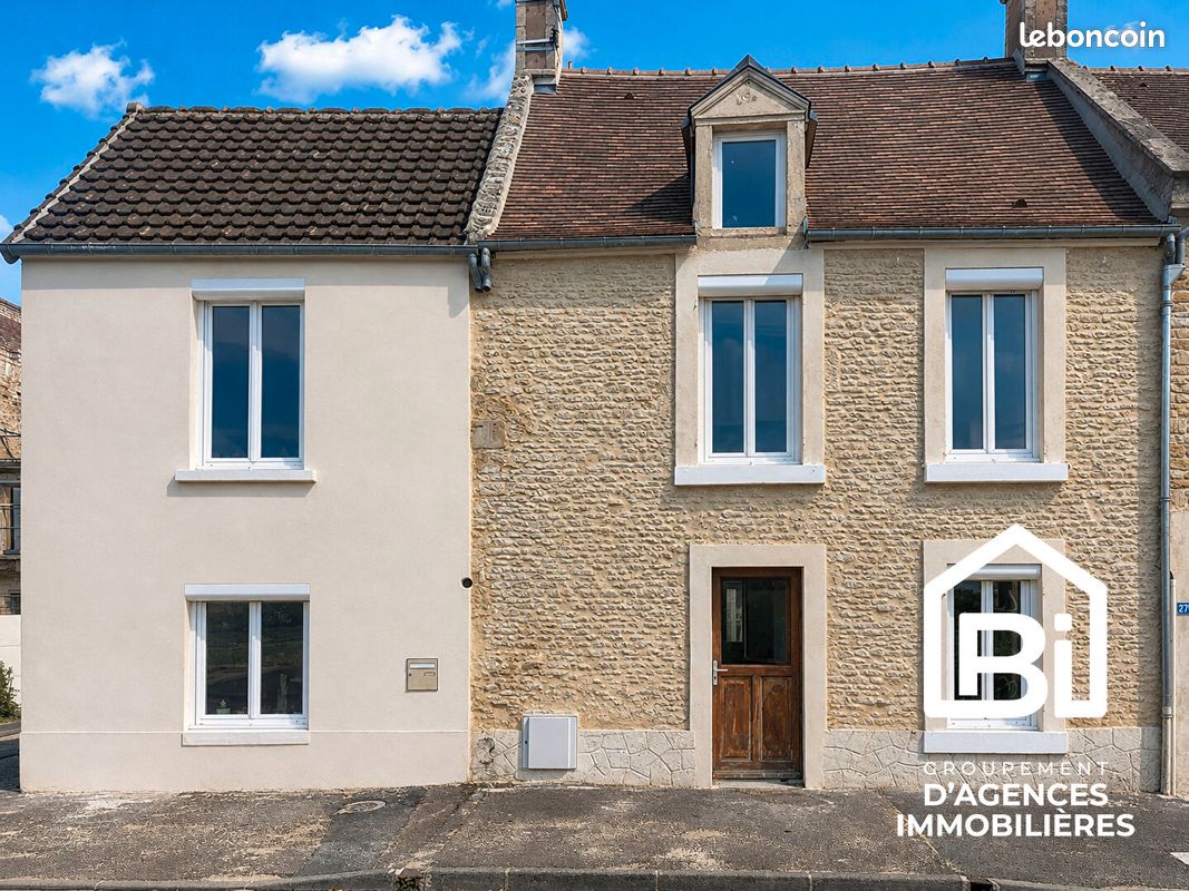 Maison 6 pièces 125 m² · à Bernières-sur-Mer · 125 m² · 286 900 €