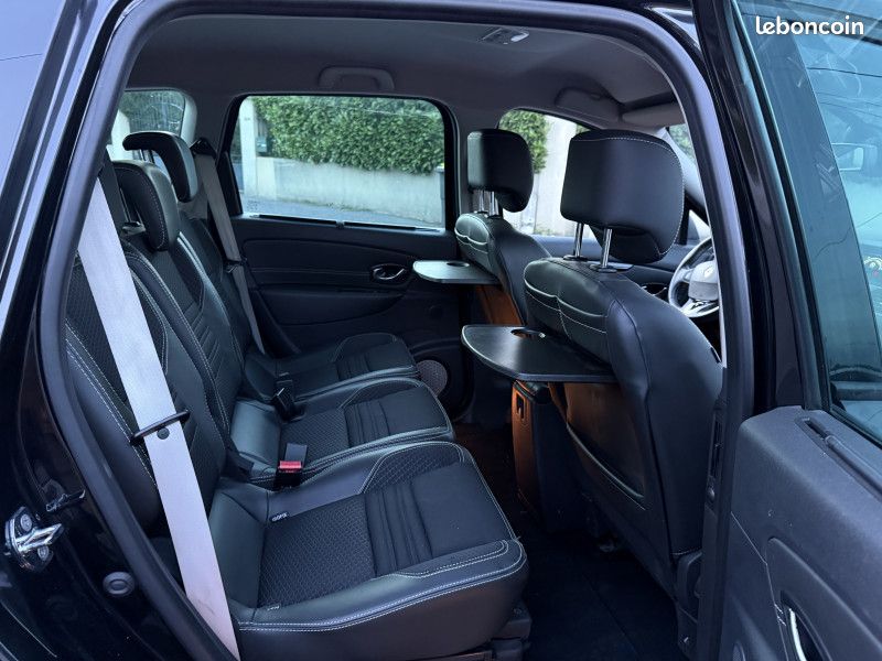 Renault GRAND SCENIC III 1.5 DCI 110CH ENERGY BOSE ECO² EURO6 7 PLACES 2015 (image 2)