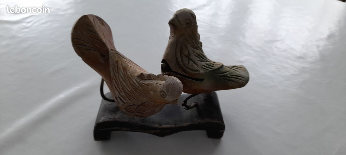 Couple d'oiseaux en bois à restaurer (image 2)