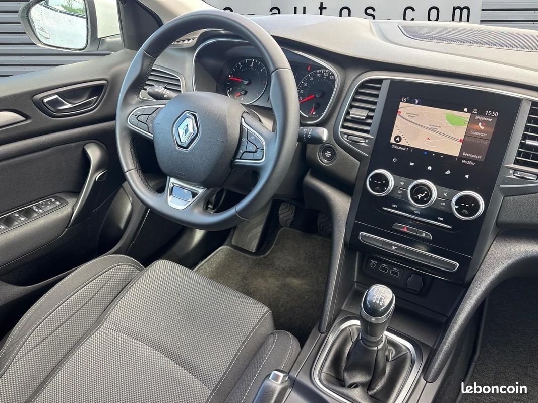 RENAULT MEGANE IV 1.5 Blue dCi 115 BERLINE Evolution PHASE 2 (image 16)