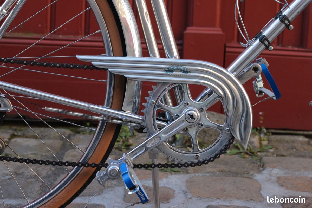 Vélo Vintage MECADURAL Duralumin Années 1940 - Ville Homme Restauré