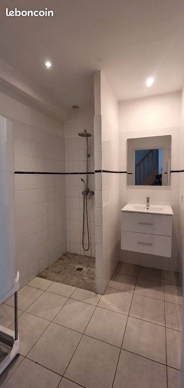 Appartement a louer  - 4 pièce(s) - 65 m2 - Surfyn