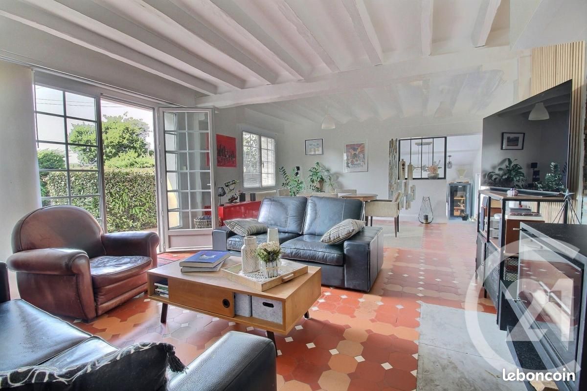 Maison 7 pièces 177 m² · à Pessac · 177 m² · 556 500 €