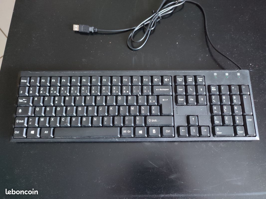 Clavier Français AZERTY Avec Rétroéclairage - Compatible HP/ASUS, Filaire, Neuf