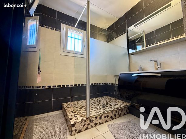 Maison 4 pièces 111 m² — 9
