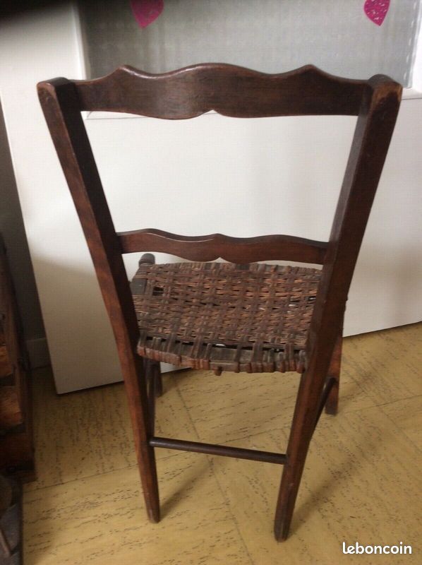 Petite chaise enfant des années 1850 (image 2)