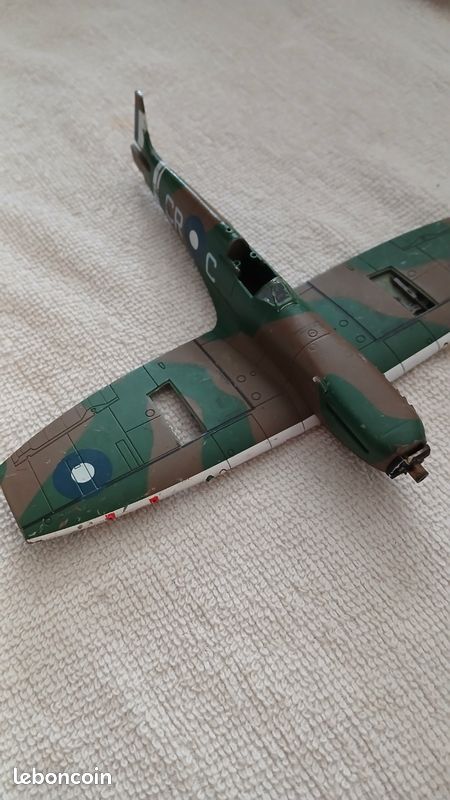Spitfire Mk VIII Supermarine (image 4)