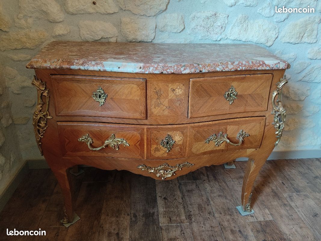 Commode à tiroirs style Louis XV (image 2)
