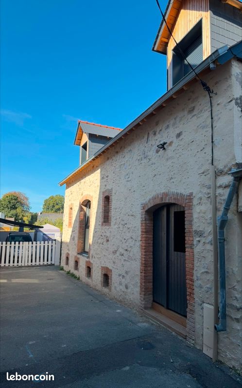 Maison 6 pièces 89 m² · à Tiercé · 89 m² · 990 €/mois