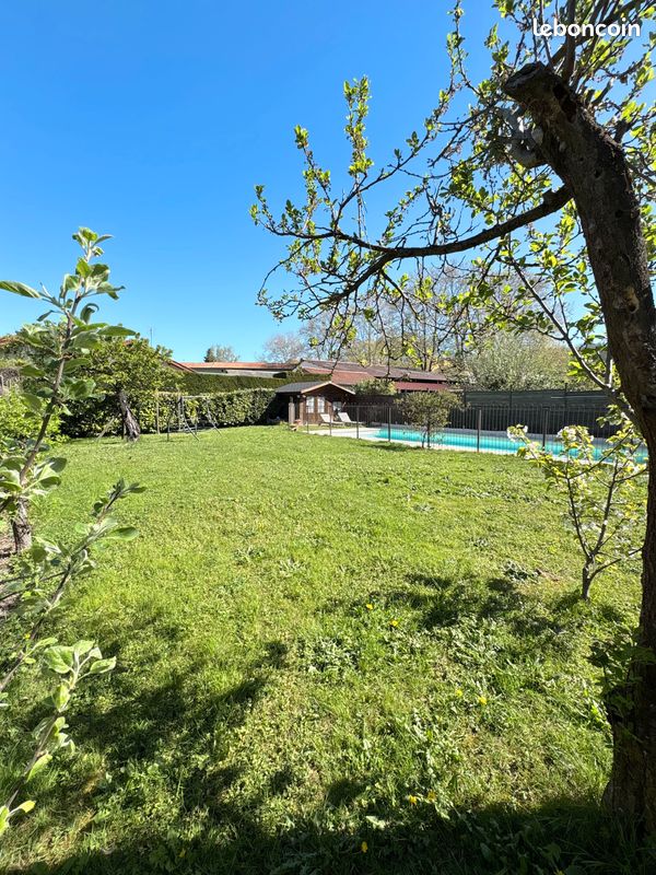 5 chambres – jardin & piscine chauffée – Fleurieu-sur-Saône ...