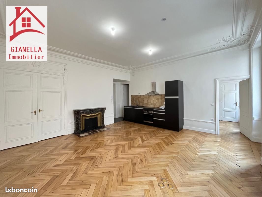 Appartement 2 pièces 57 m² · à Saint-Étienne · 57 m² · 570 €/mois